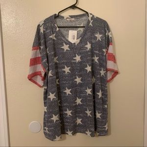 Star V-neck Tee